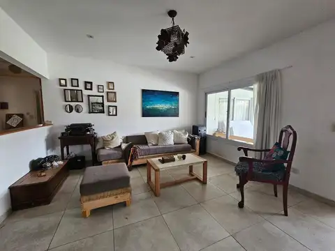 Blvd. De Todos Los Santos , Benavidez, Tigre 4500