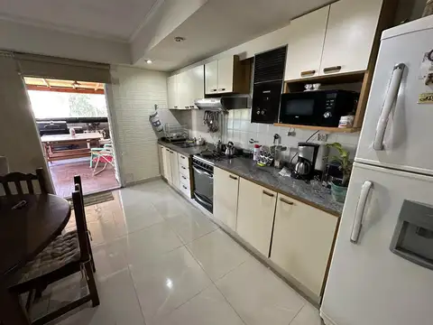Depto Tipo Casa en Venta de 2 dormitorios