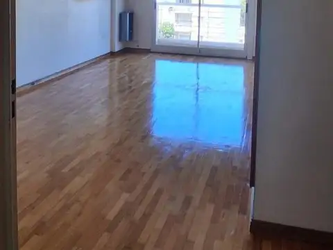 Departamento en Alquiler en Almagro, $ 630.000