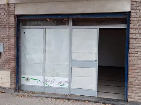 ALQUILER SALON COMERCIAL