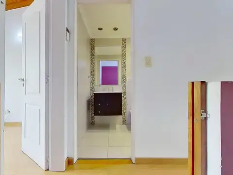 Venta casa 5 ambientes en Avellaneda