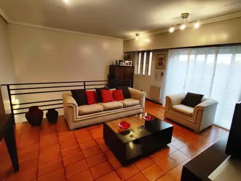 Espora 4712 , Piso 1