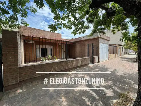 VENTA DE CASA EN EXCELENTE UBICACIÓN - MERCEDES B