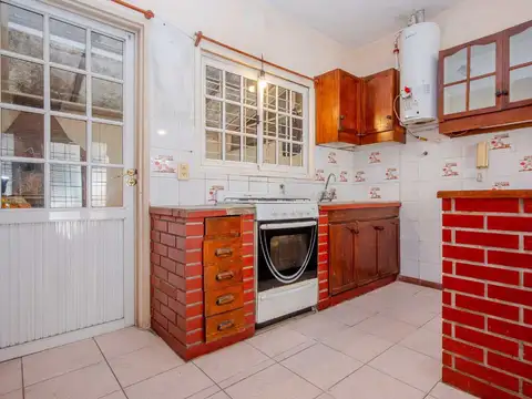 Depto Tipo Casa en Venta con 1 cocheras