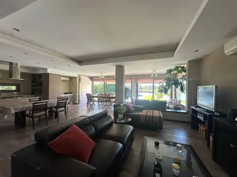 Casa en Venta al Noreste
