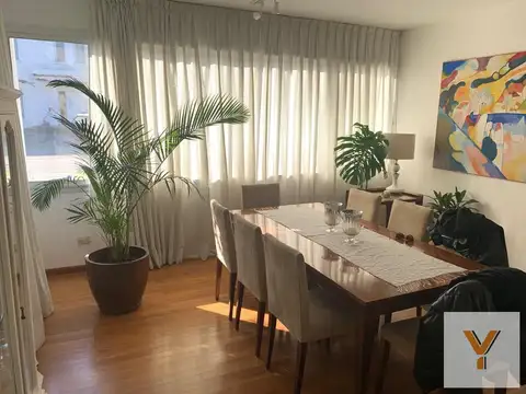 Casa en venta - 3 Dormitorios 3 Baños - 1113mts2 - Guillermo Hudson