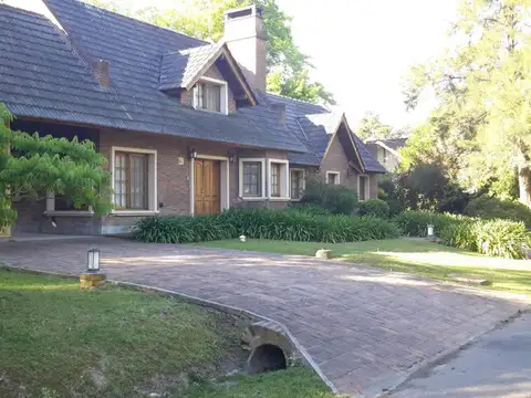 Casa en Venta en Las Praderas De Lujan, USD 250.000