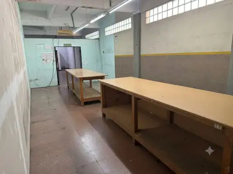 Alquiler comercial galpón depósito taller oficina