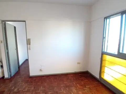 Departamento en Alquiler en Balvanera, $ 430.000