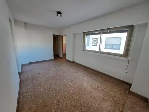 Departamento en Venta en Parque Chacabuco, USD 69.000