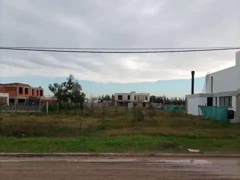 Terreno en Venta en La Plata, USD 260.000