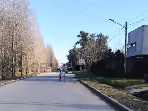 Terreno en Venta en La Plata, USD 260.000