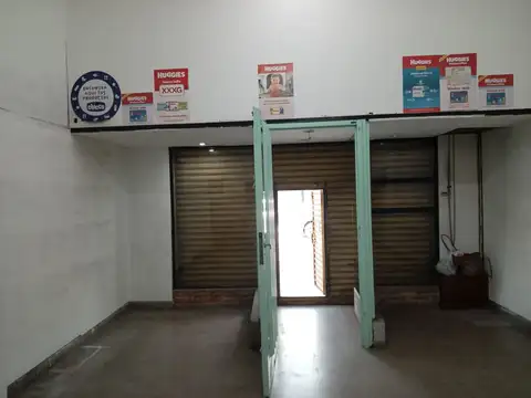 Local en Alquiler Via Púb.