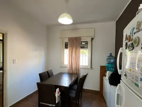 Depto Tipo Casa en Venta con 1 cocheras