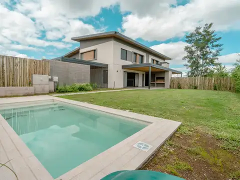 ALQUILO CASA 2 DOR 