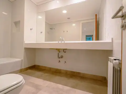 Casa en Alquiler al Oeste