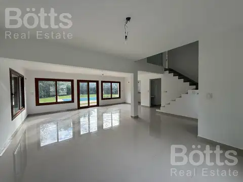 Casa en Venta al Noreste
