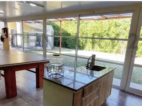 Casa 3 ambientes con 4 baños