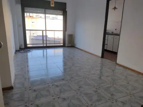 APTO CREDITO 2 amb comodos con balcon