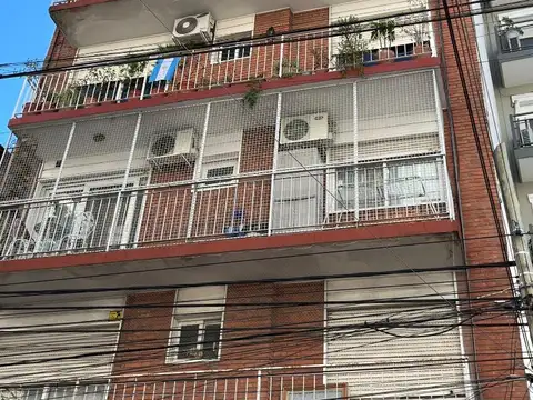 Muy lindo depto de 4 amb c/baño y toilette y 2 cocheras
