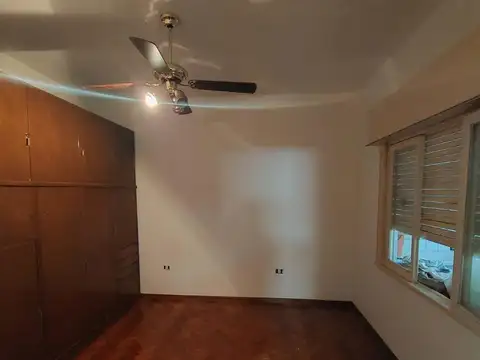 Depto Tipo Casa en Alquiler en Beccar-Vias/Rolon, $ 1.000.000