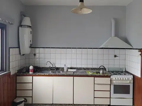 Depto Tipo Casa en Alquiler de 3 ambientes