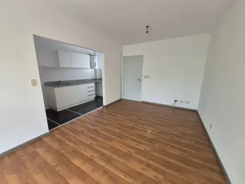 MONOAMBIENTE MERLO CENTRO