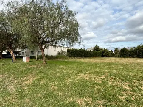 Terreno en Venta, FOS 30