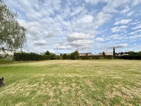 Terreno en Venta en San Matias, USD 110.000