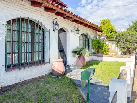 Casa 4 ambientes con 4 baños