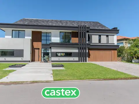 Excelente casa en Venta en Terralagos, Canning
