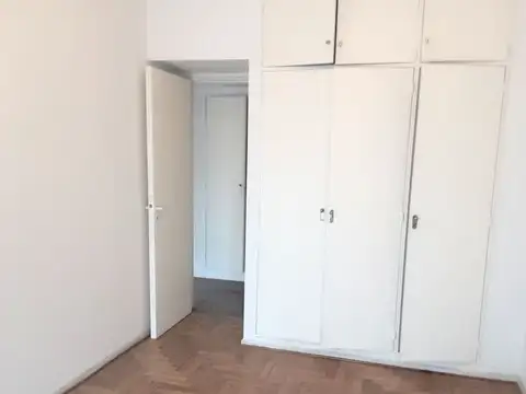 Depto Tipo Casa en Venta 45 años