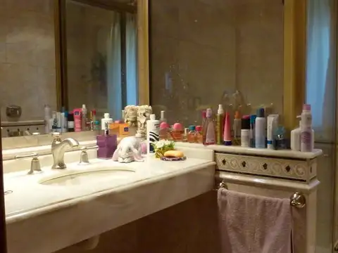 Casa en Venta en Countries y Barrios Cerrados en Esteban Echeverria, USD 599.000