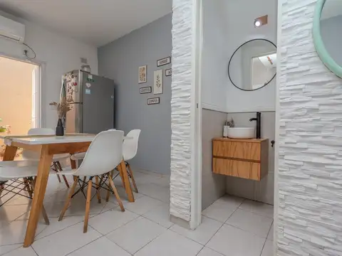 Casa 3 ambientes con 1 baño