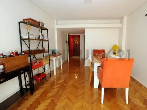 Departamento en Venta con 1 cocheras