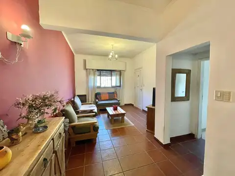 Casa en Venta en Jose Marmol, USD 200.000