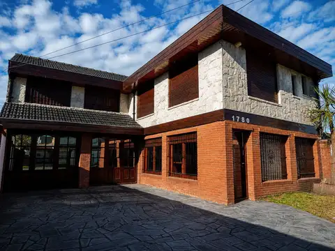 Venta Casa 5 Ambientes San Salvador Apto Credito