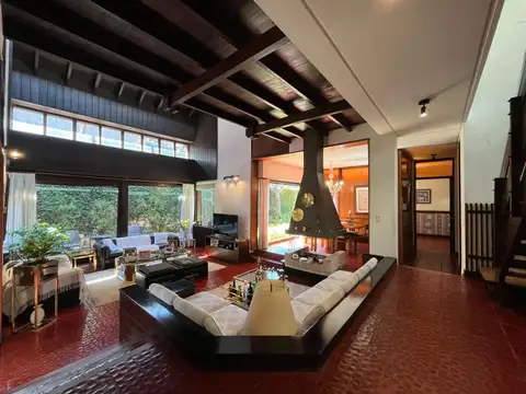 Casa en Venta en Los Troncos, USD 397.000