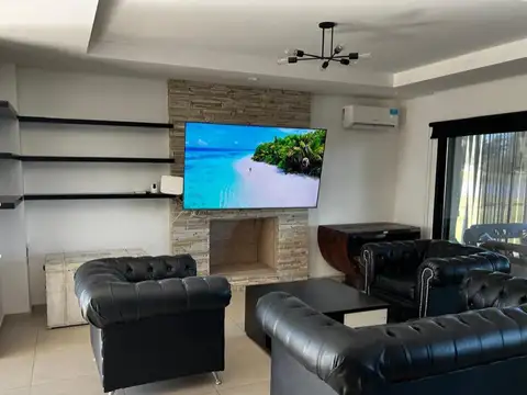 Casa en Venta en Coronel Brandsen, USD 650.000