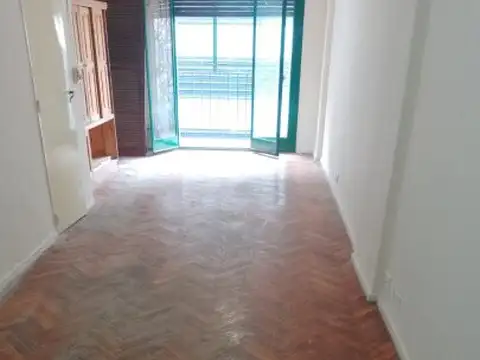 La Rioja 100, Piso 3