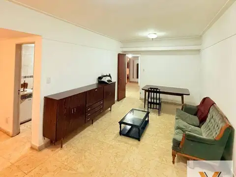 Departamento en Alquiler de 4 ambientes