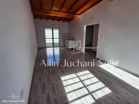 Casa 3 ambientes con 1 baño