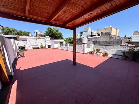 PH EN VENTA SAENZ PEÑA 4 AMB TERRAZA LUMINOSO