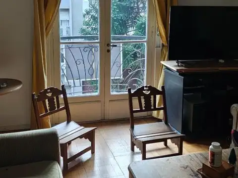 Beruti 3800, Piso 4