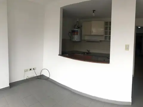 Diagonal 77 e/ 5 y 6 , Piso 4