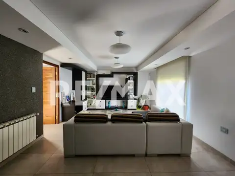 Presidente Uriburu 300