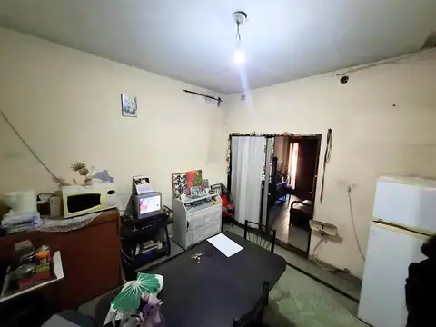Depto Tipo Casa 6 ambientes con 2 baños