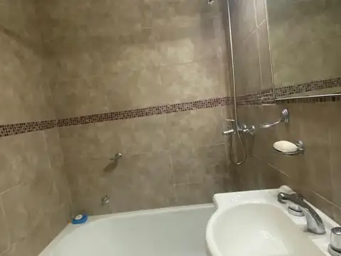 Departamento 4 ambientes con 1 baño