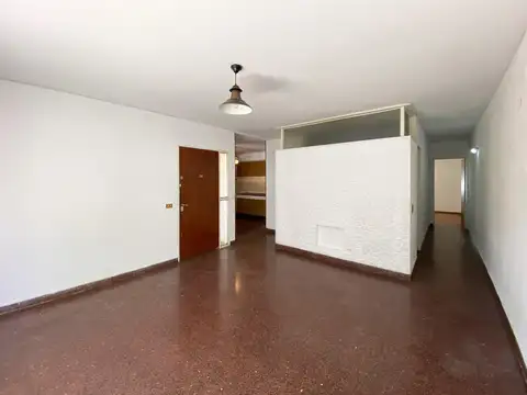 Depto Tipo Casa en Venta con 1 cocheras