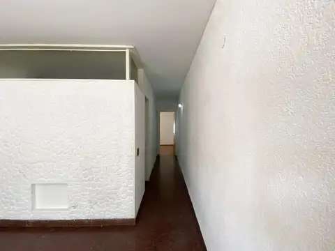 Depto Tipo Casa en Venta 60 años